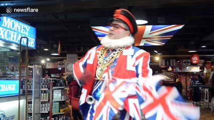 World's best shop greeter?