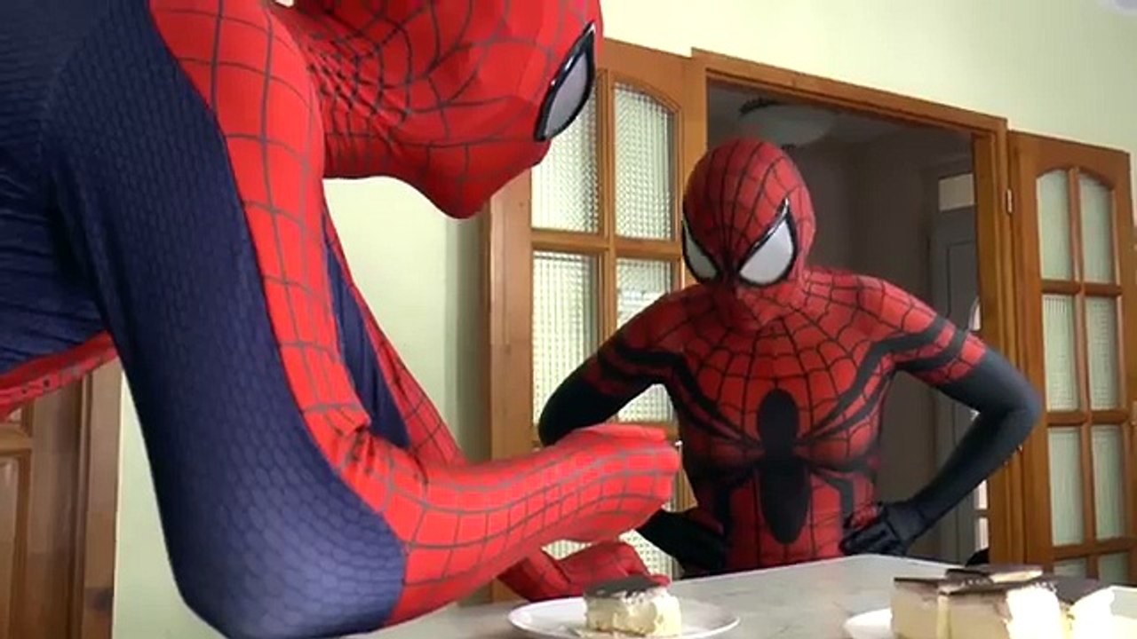 Spiderman and Spidergirl in Real Life vs Venom Crazy Eating