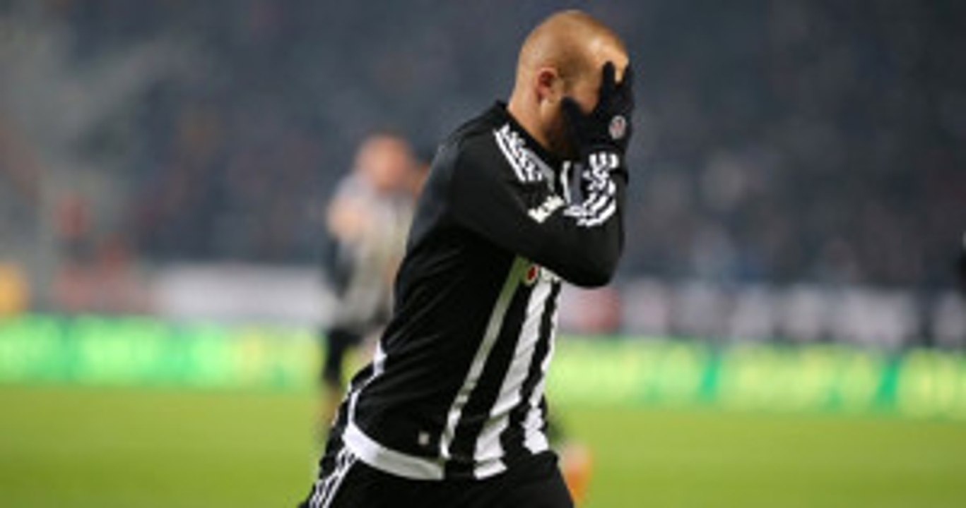 Gökhan Töre'den Beşiktaş Taraftarını Heyecanlandıran Paylaşım