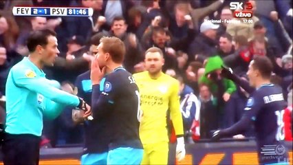 Jan-Arie van der Heijden Scores Thanks To Goal Line Technology vs PSV!