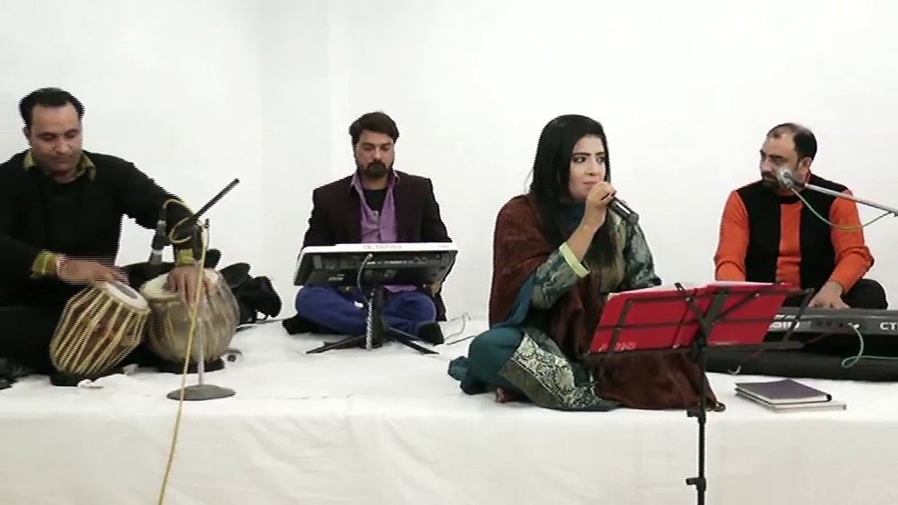 Jab Se Tu Ne Mujhe Deewana Bana Rakha Hai by Areesha Ali