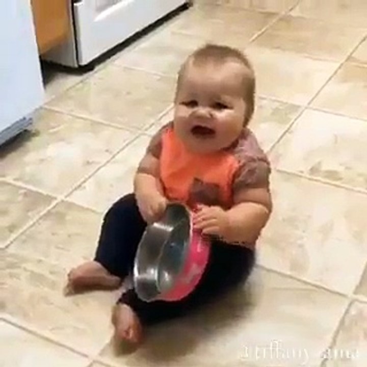 Baby so cute - rum crispy laugh