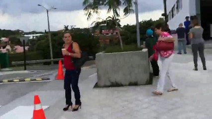 Insanları Korkutan Gökkuşağı Renklerine Sahip Bulut