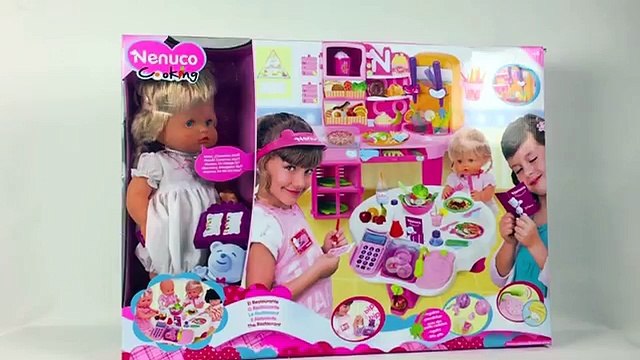 Cocinita de NENUCO | Juguetes de Muñeca Nenuco en español | Cocinita y comiditas de juguet