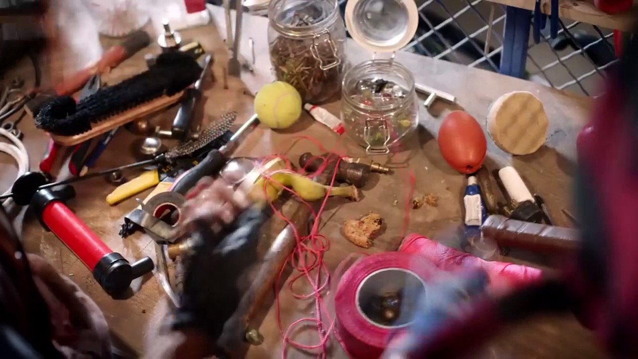 Hasbro - Nerf Zombie Strike - Brainsaw Blaster - B3569 - TV Toys