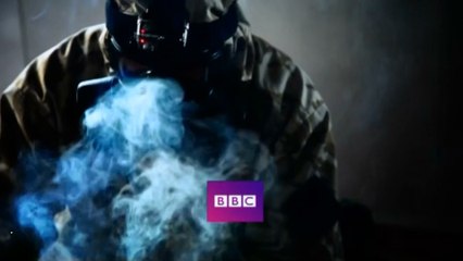 Descargar video: BBC Тайная наука. Химическое и биологическое оружие (2016) с Майклом Мосли