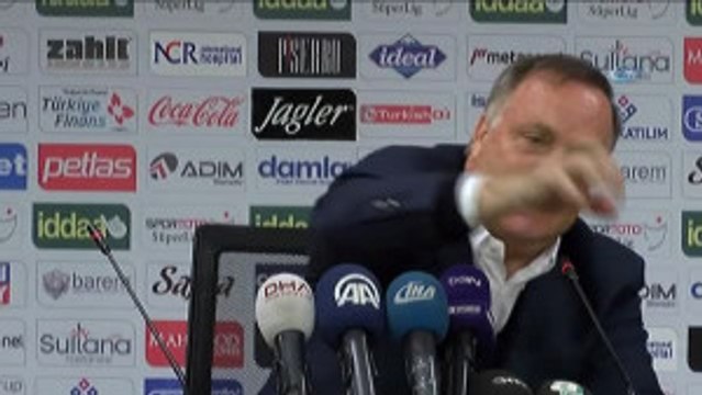 Advocaat: Takımımda Öz Güven Eksikliği Görüyorum