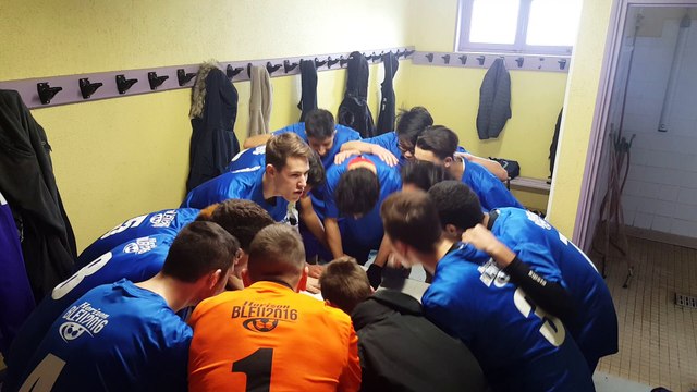 Victoire de 2 à des U18 en coupe de l'Oise contre Noailles-Cauvigny1