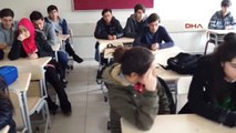 Manisa Gördes Anadolu Lisesi'ni Yasa Boğan Ölüm