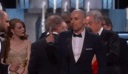 'Moonlight' é escolhido melhor filme do Oscar 2017, após confusão com os apresentadores