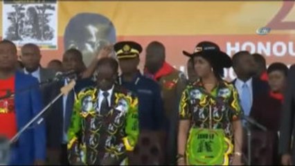 Dünyanın En Yaşlı Lideri O- 93 Yaşında ve Yine Aday