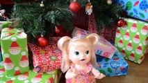 Baby Alive Minha Boneca Ganhando Presentes de Natal do Papai Noel!!! [Parte 7] Tototoykids