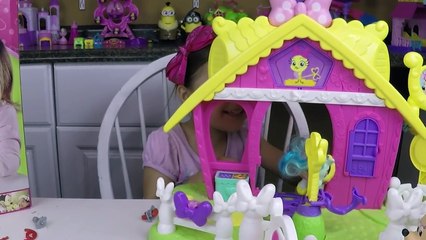 Minnies Pony Runs Away! Girl Playing with Minnie Toys Disney Junior Video HMP Shorts EP.7