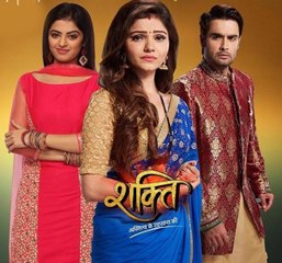 Harman & Soumya's ROMANCE In Public In Shakti- Episode 1st March 2017- शक्ति अस्तित्व के एहसास की