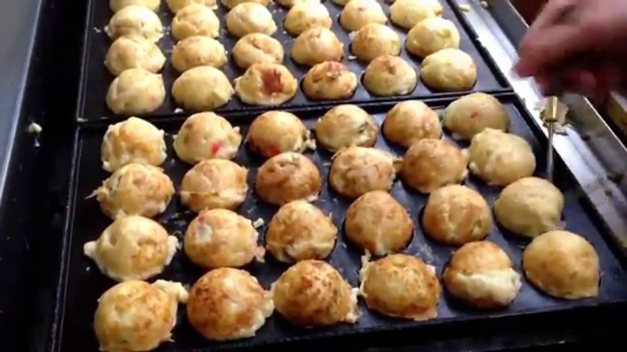 Burn professional, delicious how to bake Takoyaki. No small workmanship, uncut edition.