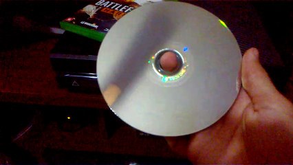 Xbox One fazendo muito barulho no drive e não ler o disco.