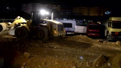 Eski Köy Garajının Yıkımına Direnen Şoförler ile Zabıtalar Arasında Gergin Anlar Yaşandı