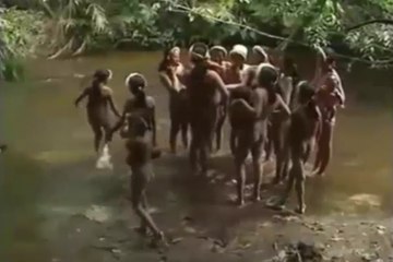 Một bộ tộc hoang dã đáng được để sống trải nghiệm