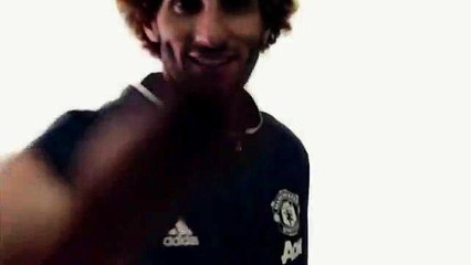 Vừa vô địch, M.U khiến NHM rạo rực khi nhắc đến Việt Nam trong clip cực chất thế này