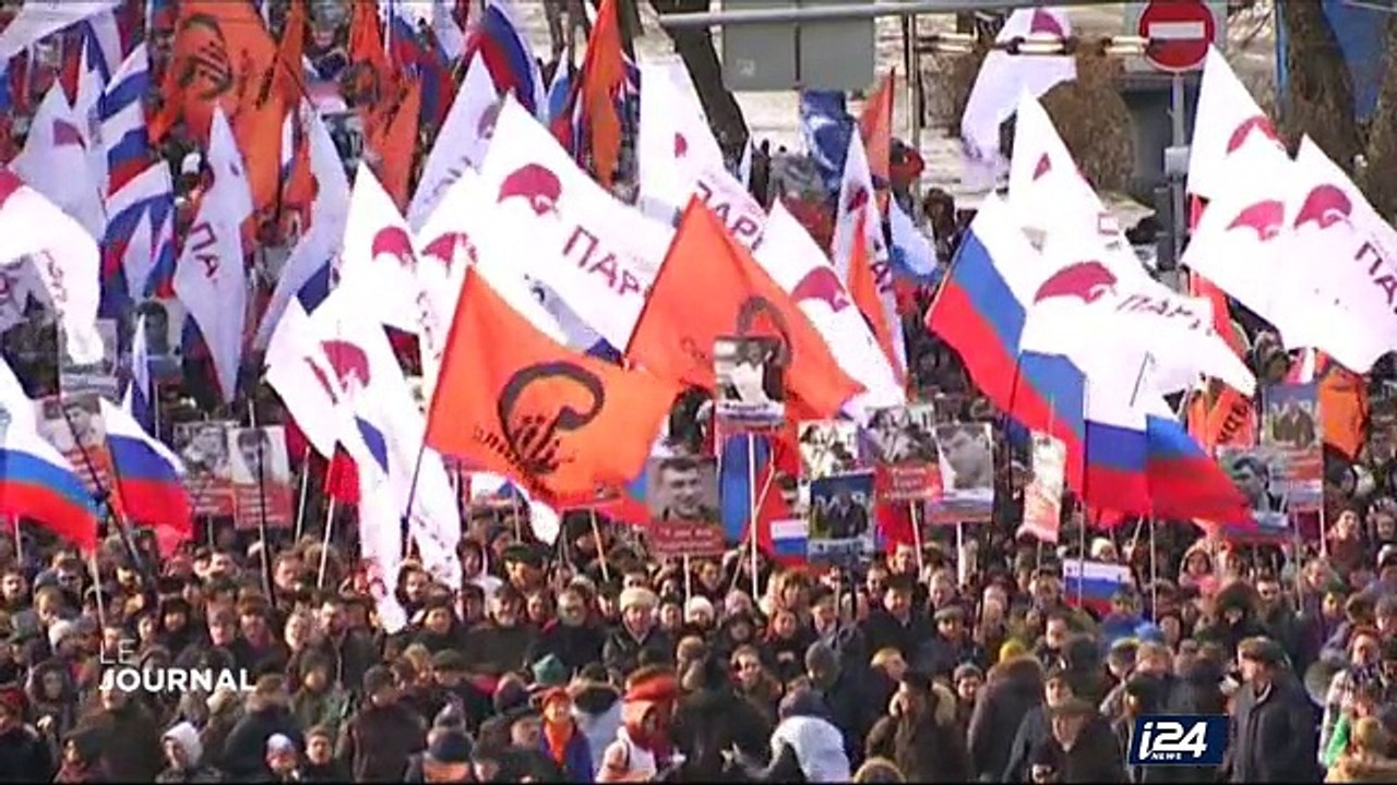 Des milliers de Russes rendent hommage à l'opportunité Boris Nemtsov