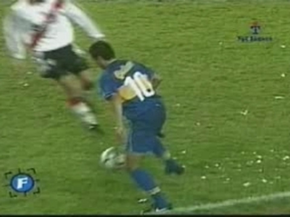 Futbol - boca juniors - riquelme vs yepes