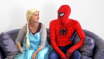 Spiderman vs Joker vs Congelados Anna! Spiderman Consigue Hipnotizado Divertida Película de Superhéroes en Re