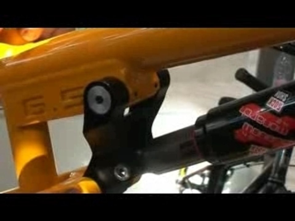 Nox cycles eurobike 2007 - by fahrrad.de