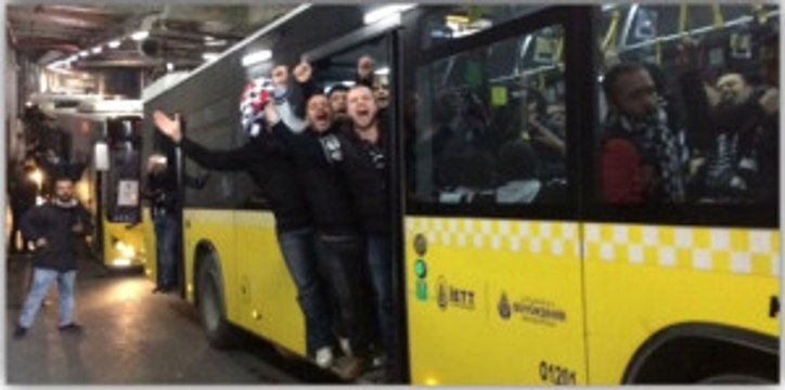 Beşiktaş Taraftarı Tt Arena'ya Doğru Yola Çıktı! Video