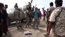 القوات الحكومية اليمنية تواصل تقدمها باتجاه ضواحي المخا