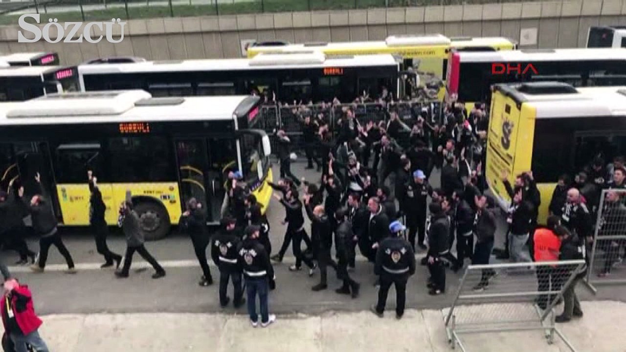 Beşiktaş taraftarı TT Arena'ya geldi