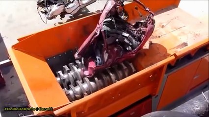 MÁQUINA MAIS FORTE DO MUNDO ESMAGA TUDO!