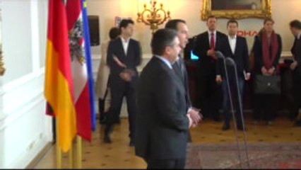 Avusturya'da Herkesin Gösteri Hakkı Vardır?