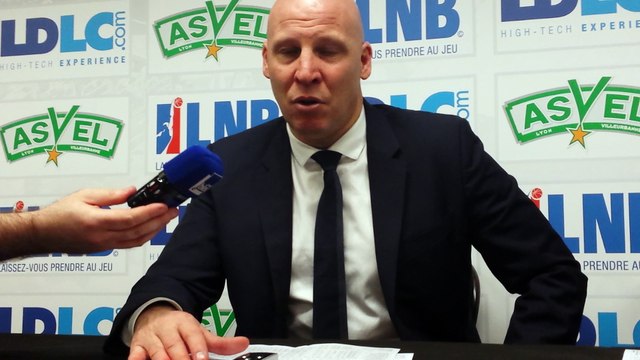 Elan Béarnais : Eric Bartecheky détaille les qualités Vitalis Chikoko