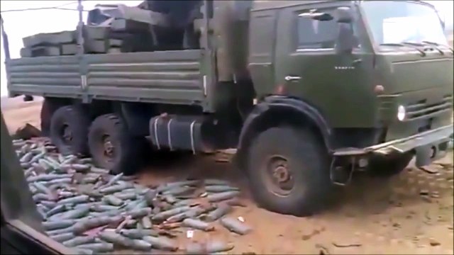 Un soldat va faire une grosse bétise : BOOOOOM