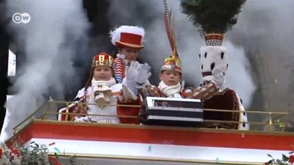 Köln’de ''Rosenmontag’’ coşkusu