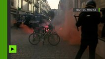 Bombes incendiaires, mortier et lacrymogène : la manifestation anti-FN de Nantes dégénère