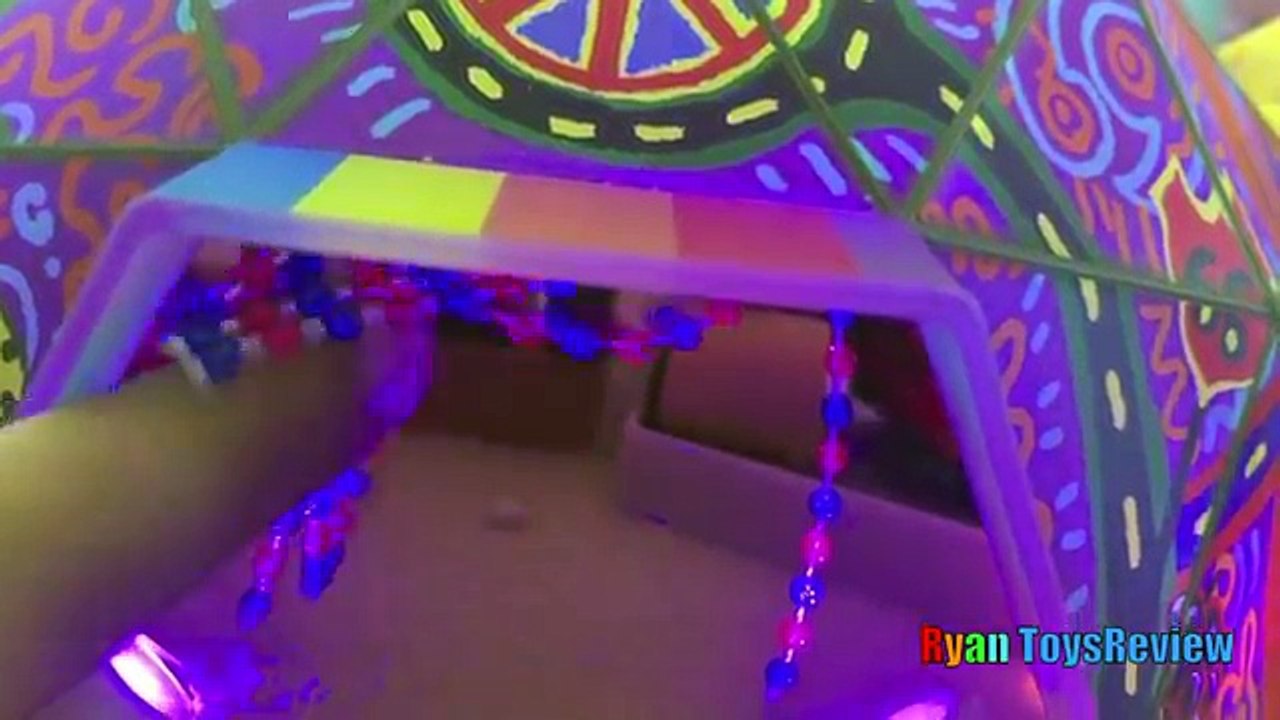 Disney Cars Toys Precision Series Fillmores Taste In Cafe Play set McQueen Toy Cars for kids