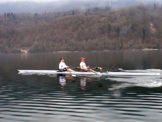 Aviron : dans les coulisses de l'entraînement des champions olympiques Azou et Houin