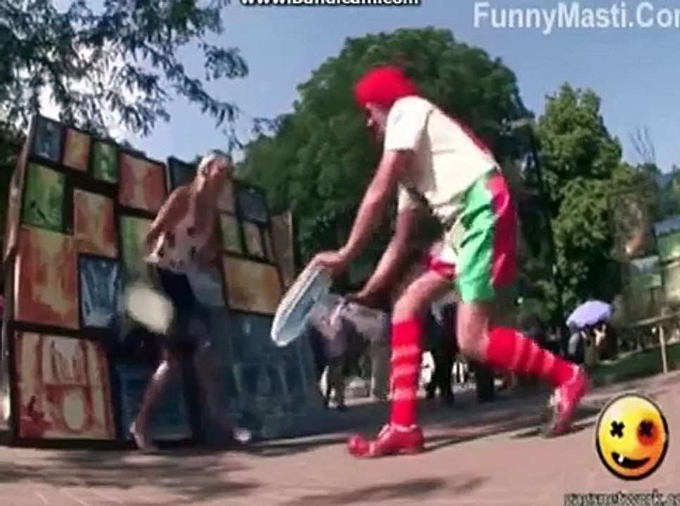 Get very comedy funny video clips-Comedy video clips free download