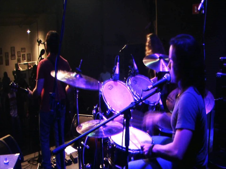 Alice In Chains - Man In The Box (Last Lover Cover)