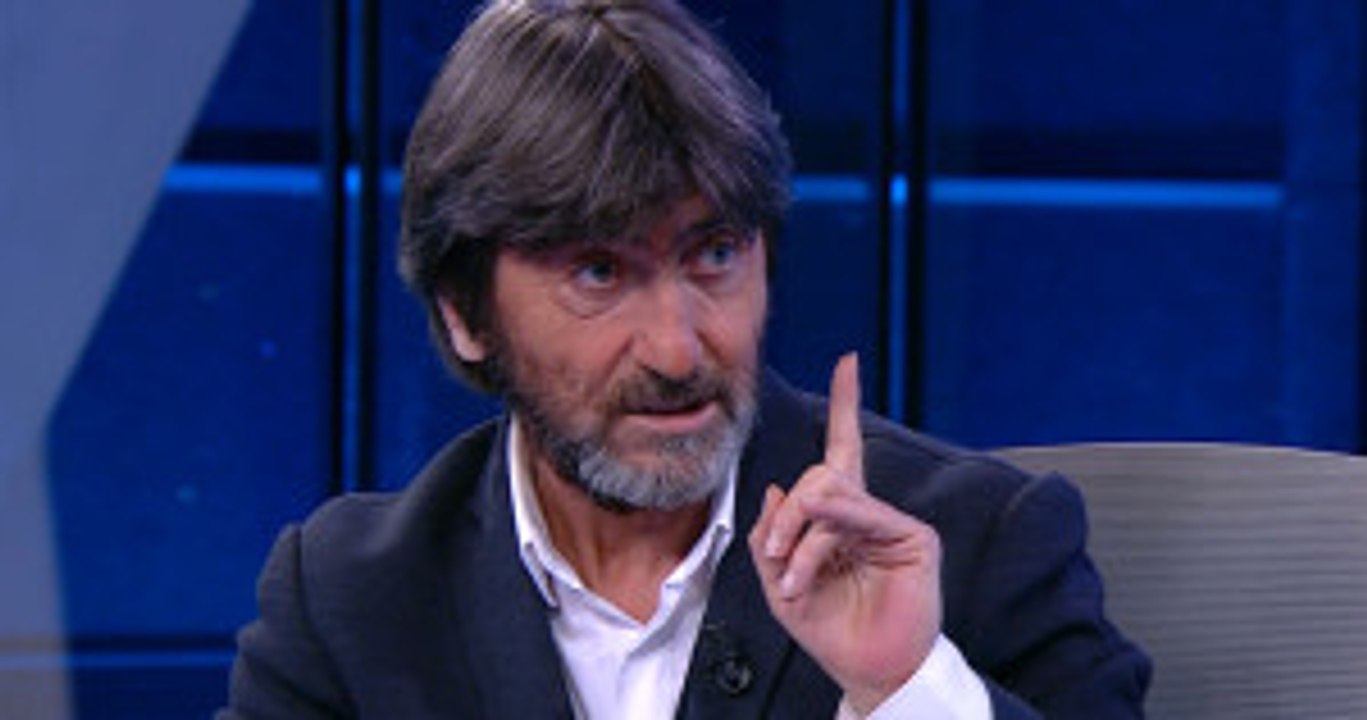 Rıdvan Dilmen: Beşiktaş Hem Fener'e Hem Galatasaray'a Çaktı