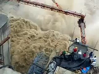 Flood gates of dam opened live video in Uttarakhand