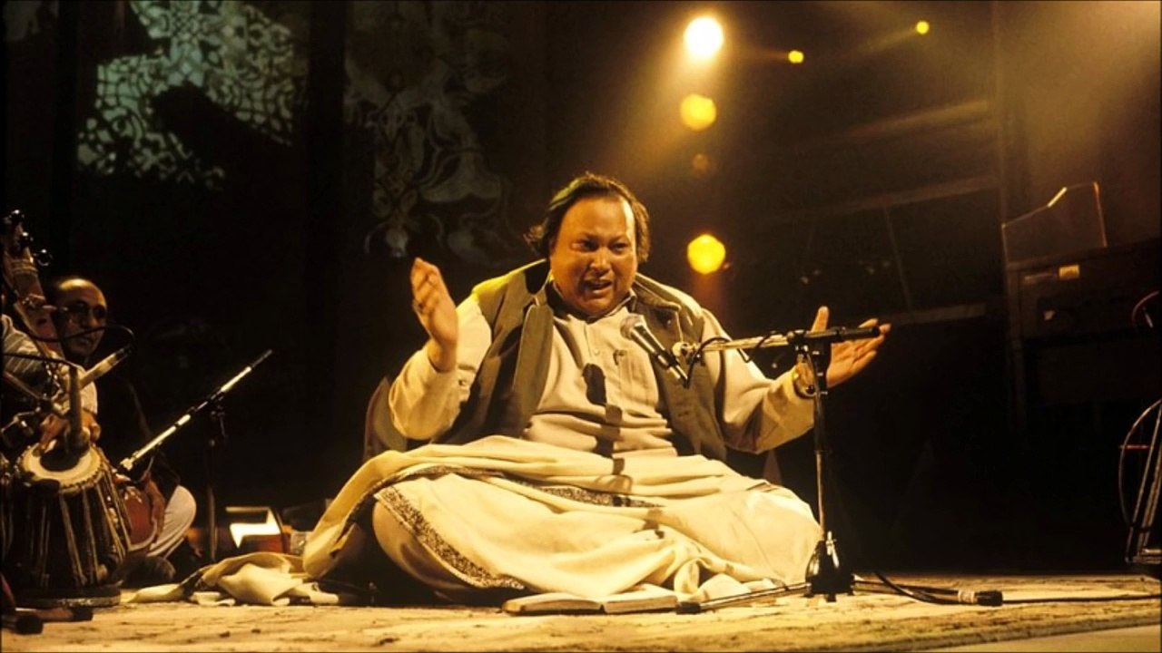 Nusrat fatha ali khan Halka Halka SaroorR-Download-From-YTPak.com