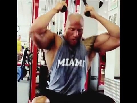 The Rock Workout Training in Budapest, Hercules Dwayne The Rock Johnson´s Turbine from Hell