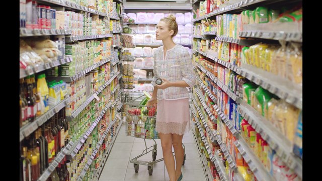 La campagne acidulée des nouvelles ballerines Chanel