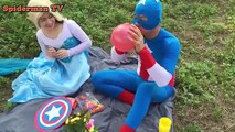 ENTERRADO VIVO Spiderman vs Congelado Elsa Rosa Bebé Spidergirl Bromista de la Familia de la Diversión Superhéroe movi