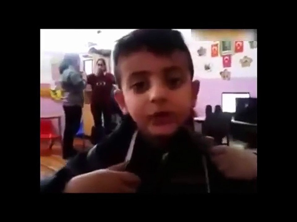 İngilizce İle Elif Ba'yı Karıştıran Çocuk