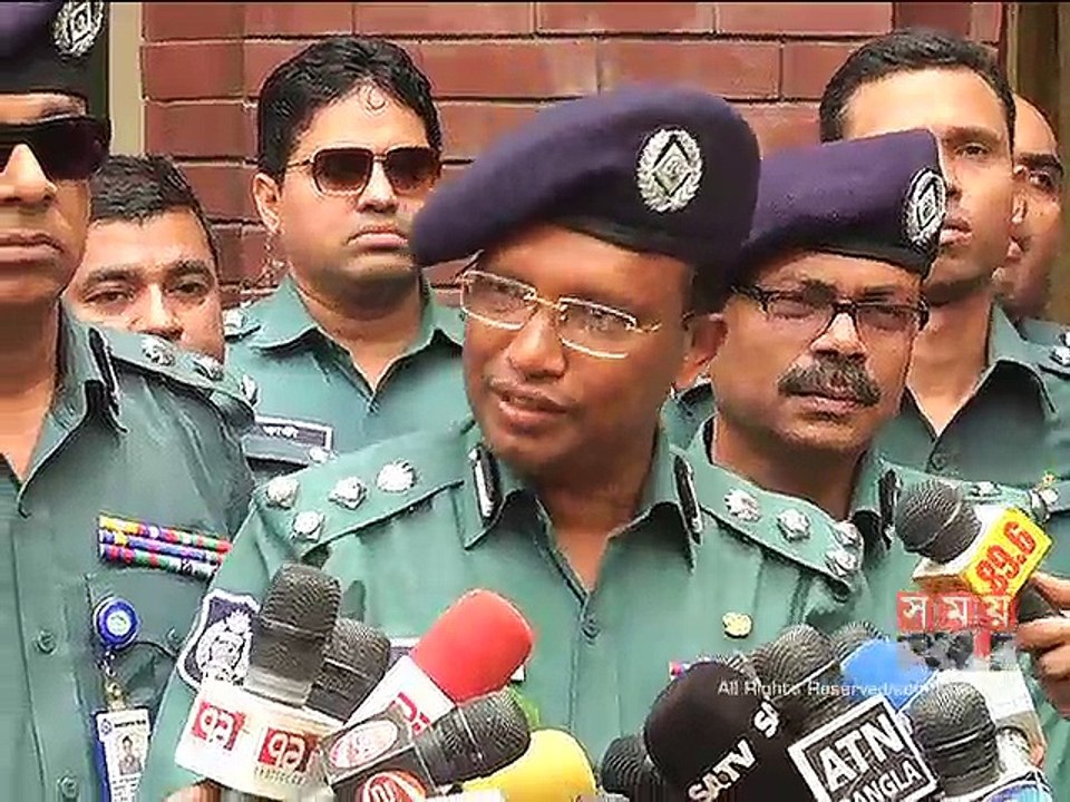 গ্যাসের দাম বৃদ্ধির প্রতিবাদে রাজধানীতে আধাবেলা হরতাল পালিত