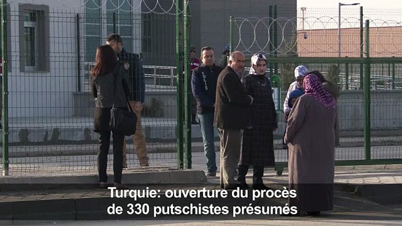 Turquie: ouverture du procès de 330 putschistes présumés