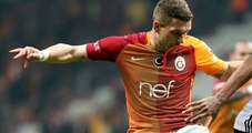 Galatasaraylı Podolski'nin Formasındaki Yıldızlardan Biri Düşmüş